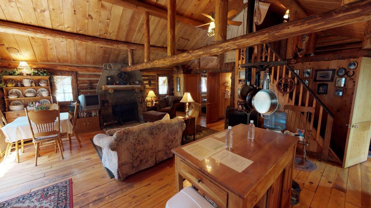 Cabin By The Creek With High Speed Wifi Red River Ngoại thất bức ảnh