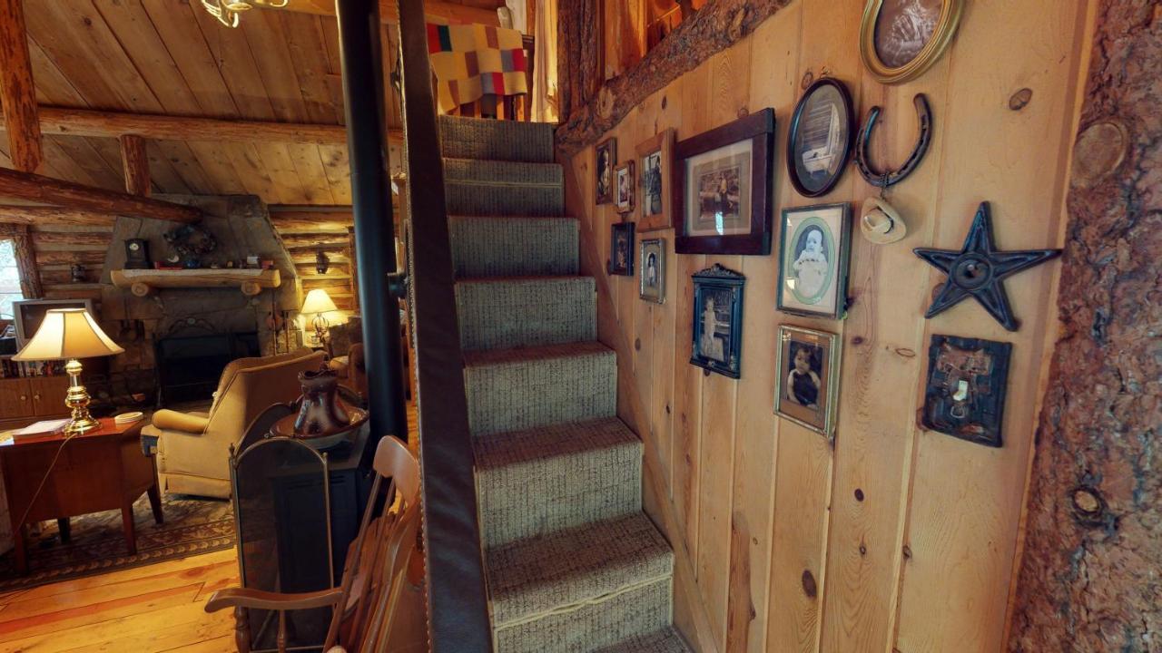 Cabin By The Creek With High Speed Wifi Red River Ngoại thất bức ảnh