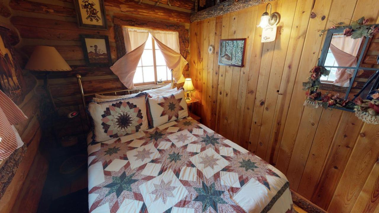 Cabin By The Creek With High Speed Wifi Red River Ngoại thất bức ảnh